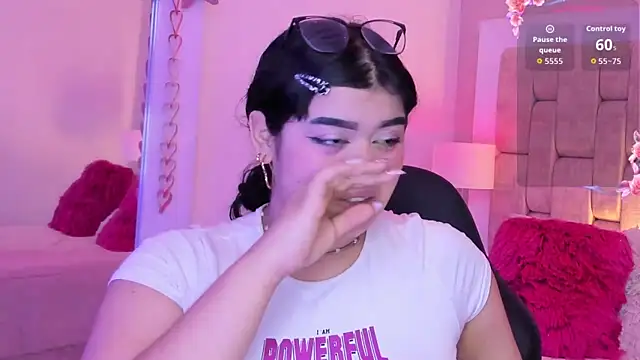 AnniJones online show from 04/11/26, 03:03