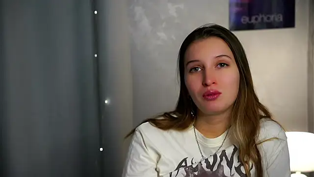 Snapshot of AshelyPeakes chatting on 02/24/26, 01:17 AshelyPeakes online show from 02/24/26, 01:17