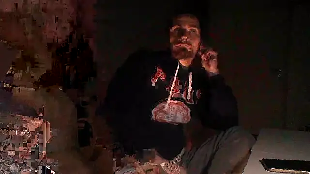 Snapshot of Magikmike94 chatting on 03/26/26, 07:34 Magikmike94 online show from 03/26/26, 07:34