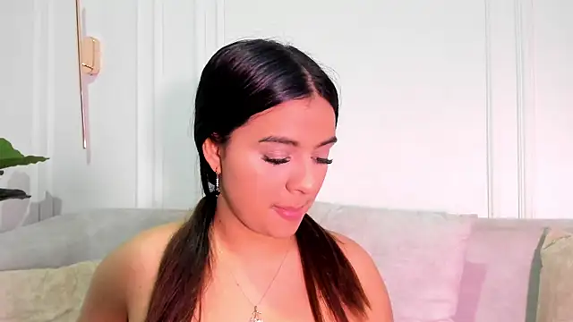 DulceQueen1 online show from 04/12/26, 02:09