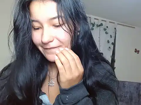 Snapshot of Miiia_a chatting on 02/26/26, 08:09 Miiia a online show from 02/26/26, 08:09