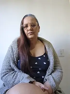Noemipopi online show from 05/21/26, 01:30