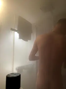 Crevette311 online show from 12/04/25, 06:29