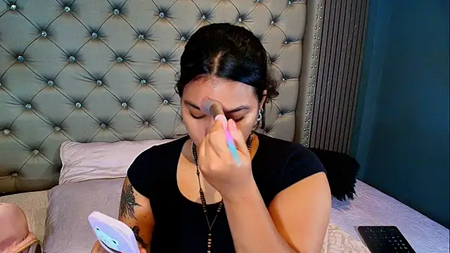 NAOMI cute  online show from 04/10/26, 06:04