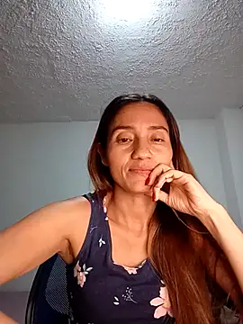 Snapshot of isaa- chatting on 08/02/26, 12:31 isaa- online show from 08/02/26, 12:31