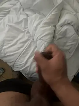 Snapshot of malditotalent chatting on 02/18/26, 10:01 malditotalent online show from 02/18/26, 10:01