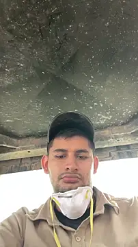 Snapshot of walterktm chatting on 02/25/26, 09:25 walterktm online show from 02/25/26, 09:25