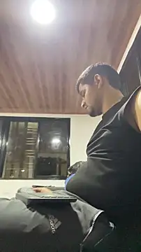 walterktm online show from 03/11/26, 02:27