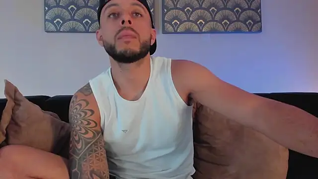 Daniel kingx online show from 03/18/26, 02:30