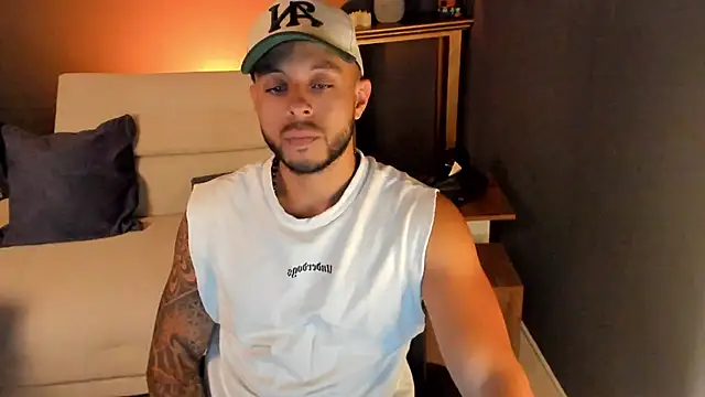 Daniel kingx online show from 04/13/26, 01:37