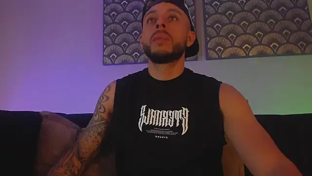 Daniel kingx online show from 03/24/26, 01:44