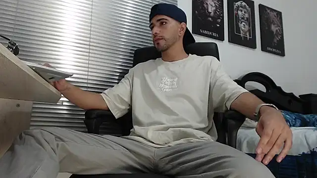 Kratoswolf online show from 02/23/26, 05:02