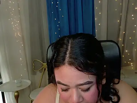 Snapshot of chatting on 04/03/26, 08:21 online show from 04/03/26, 08:21