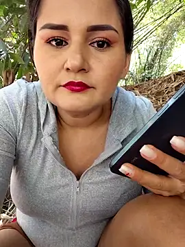 yissela92 online show from 03/14/26, 04:13