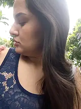 yissela92 online show from 02/21/26, 07:05