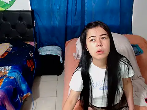 Snapshot of CandyyLove69 chatting on 02/24/26, 02:18 CandyyLove69 online show from 02/24/26, 02:18