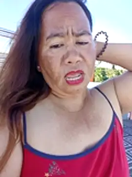 Snapshot of mature_l0ve43 chatting on 04/04/26, 08:21 mature l0ve43 online show from 04/04/26, 08:21