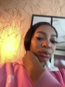 MiaDiamod online show from 05/19/26, 12:23
