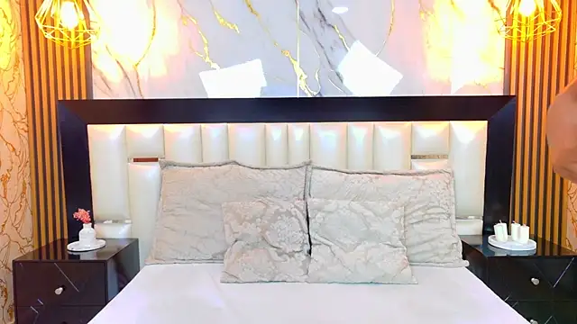 MiaDiamod online show from 04/02/26, 12:12