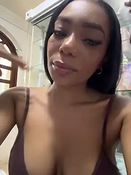 MiaDiamod online show from 04/22/26, 12:34