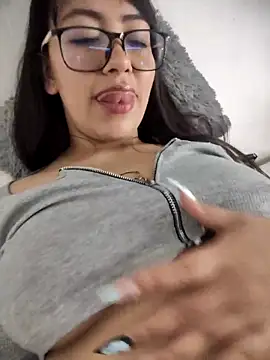 hon3ybloddy online show from 02/24/26, 08:42