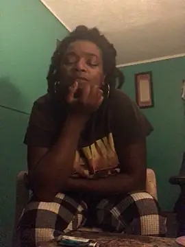 Keishiecakes online show from 03/22/26, 05:32