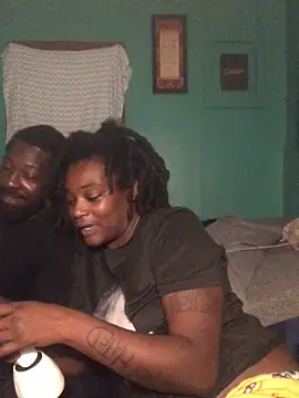 Keishiecakes online show from 04/18/26, 07:22