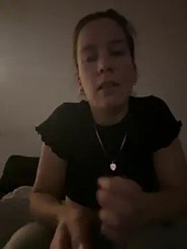 Melu12 online show from 04/08/26, 10:44