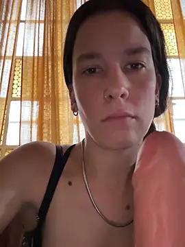 Melu12 online show from 04/15/26, 07:58