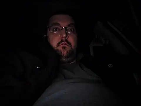 Snapshot of Schlongo420 chatting on 12/27/24, 07:51 Schlongo420 online show from 12/27/24, 07:51