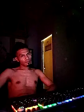 UcEng Lab online show from 03/09/26, 07:39