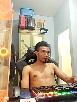 UcEng Lab online show from 03/24/26, 05:24