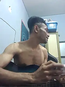 UcEng Lab online show from 04/11/26, 08:07