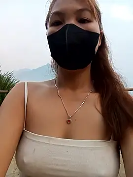 Snapshot of Nth5h chatting on 04/09/26, 11:22 Nth5h online show from 04/09/26, 11:22