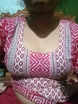 Snapshot of BreezySexyGirl69 chatting on 05/24/26, 01:44 BreezySexyGirl69 online show from 05/24/26, 01:44