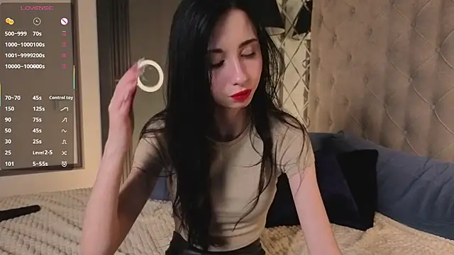 MiguelinaRasmuson online show from 03/12/26, 11:14