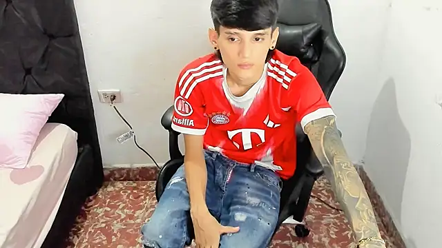 BOY-767 online show from 04/21/26, 09:21