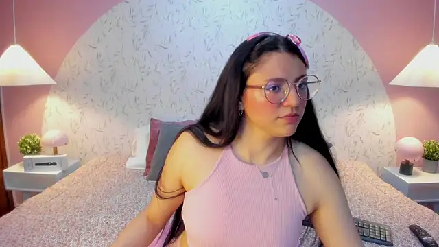 Angelie Rosebrm online show from 04/12/26, 04:54