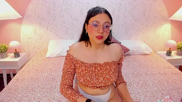 Angelie Rosebrm online show from 02/28/26, 12:43