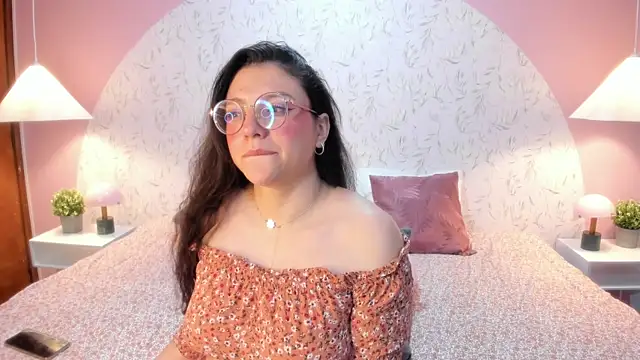 Angelie Rosebrm online show from 04/02/26, 03:30