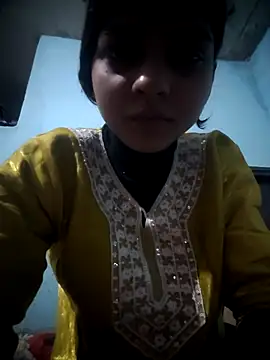 Snapshot of M_Lisha chatting on 02/24/26, 04:35 M Lisha online show from 02/24/26, 04:35