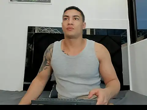 juank adamx online show from 03/19/26, 04:01