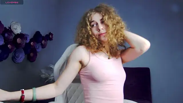 Curly Girl Anna online show from 02/22/26, 02:08
