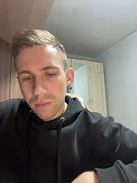 ---Dark--- online show from 05/14/26, 03:31