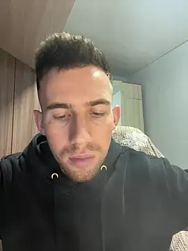 ---Dark--- online show from 06/04/26, 06:12