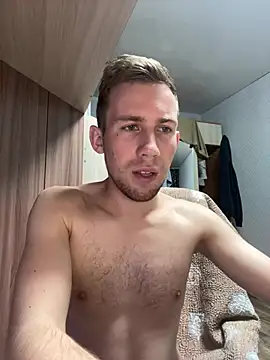 ---Dark--- online show from 05/19/26, 04:03