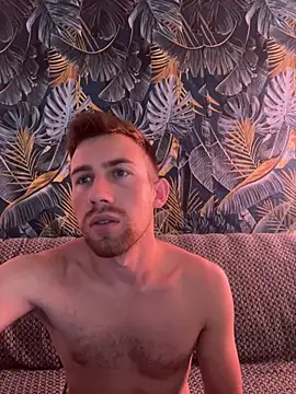 ---Dark--- online show from 06/27/26, 04:18