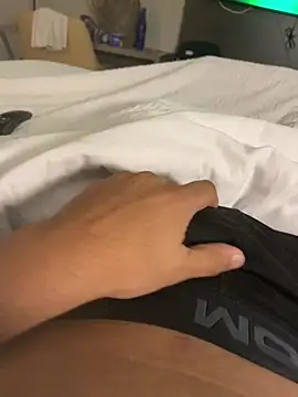 Snapshot of charles23xavier25 chatting on 02/27/26, 12:11 charles23xavier25 online show from 02/27/26, 12:11