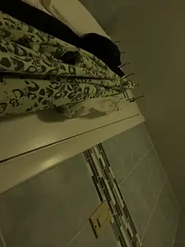 charles23xavier25 online show from 03/14/26, 03:40