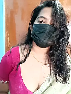 Snapshot of Sumaya-Reddy chatting on 02/28/26, 06:02 Sumaya-Reddy online show from 02/28/26, 06:02